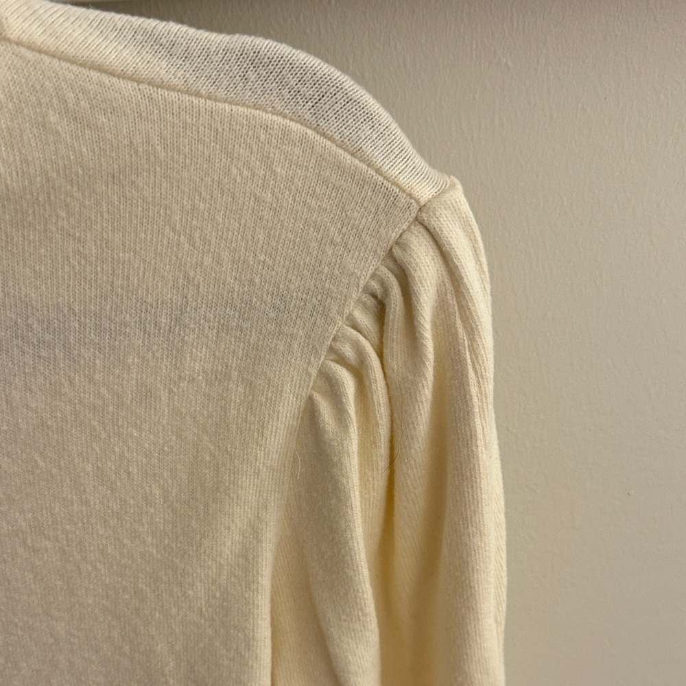 Cream Long Sleeve Top with shoulder details - Picture 4 of 4